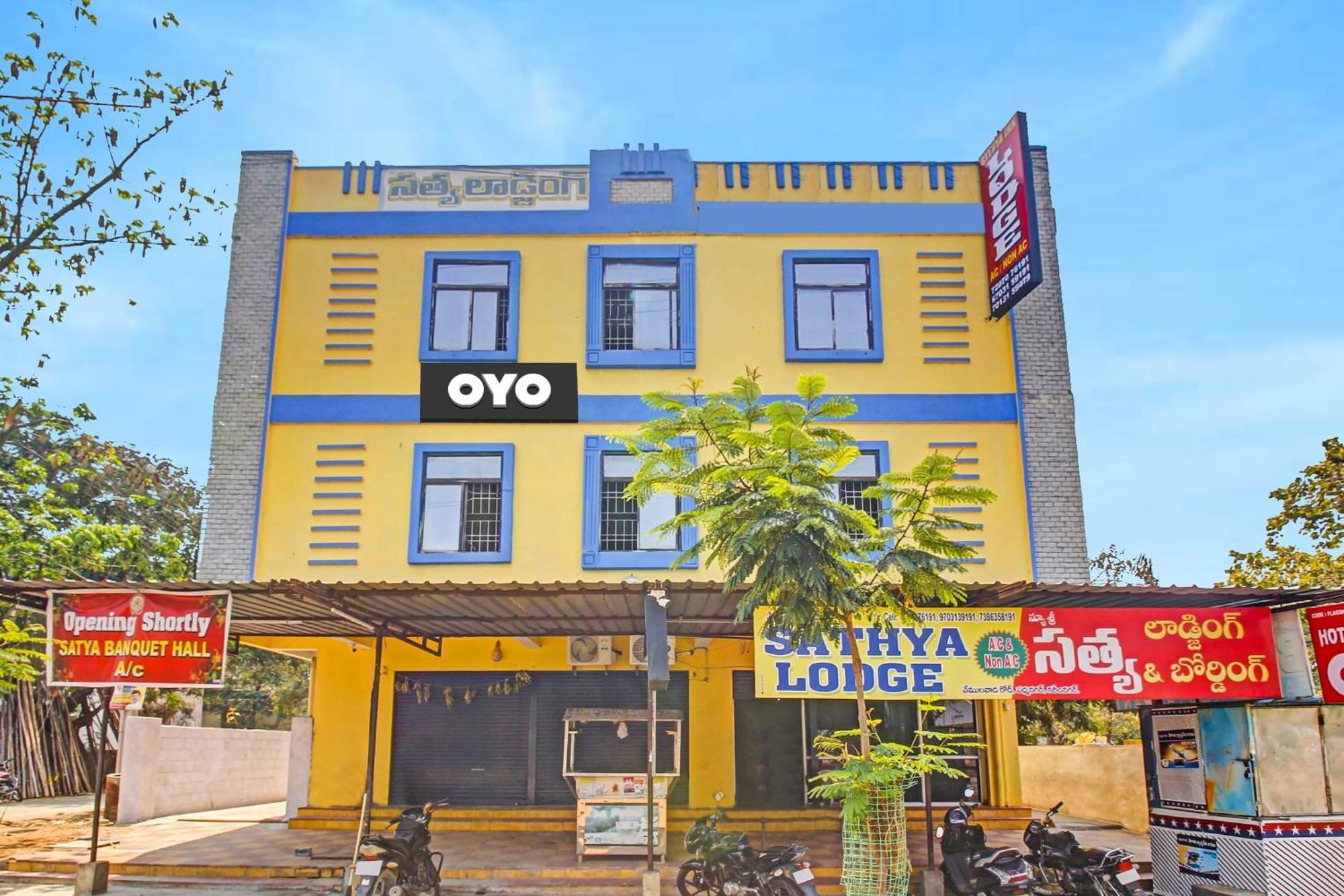 Hotel O Satya Inn Karimnagar Exterior foto
